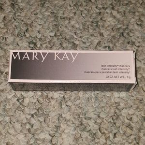 Lash intensity Mascara